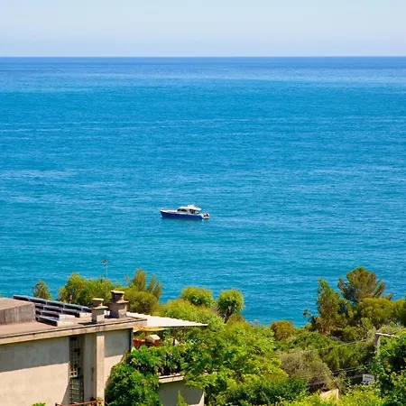 Apartment Le Orchidee By Wonderful Italy